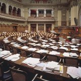 Dans le canton du Valais, les huit sièges au Conseil national sont convoités par 213 candidates et candidats (photo prétexte).